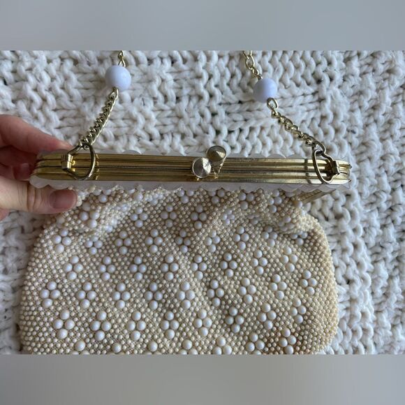 1960s Vintage Beaded Kiss Lock Handbag main image 6